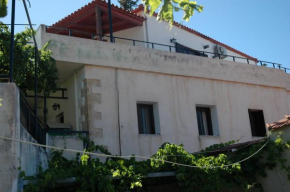 AGGELIKI'S traditional country cottage